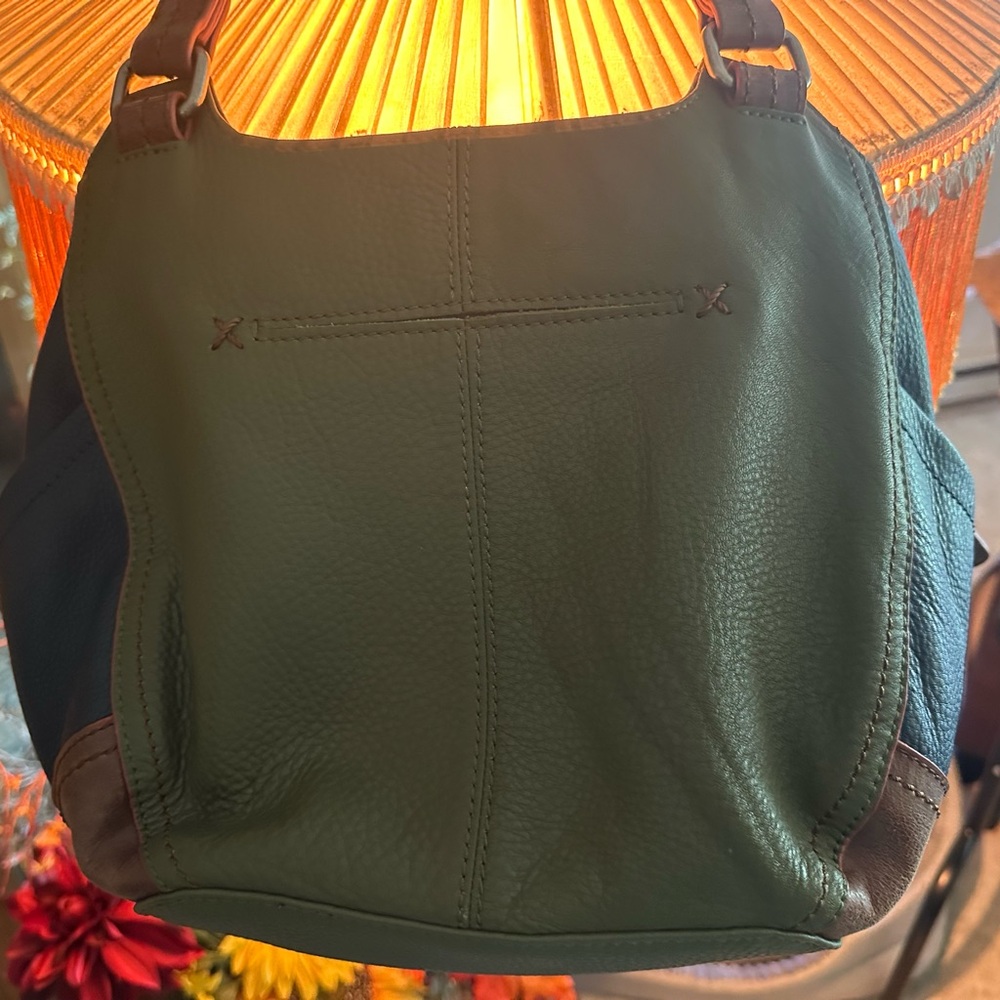 The Sak Green and Brown Leather Shoulder Bag - Picture 5 of 7